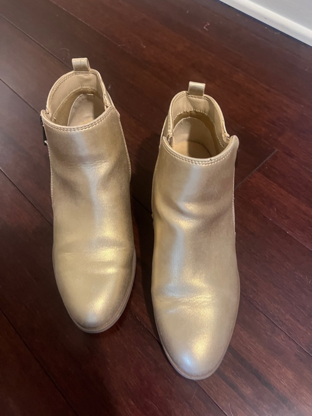 Arizona Jean Company Metallic Gold Ankle Booties